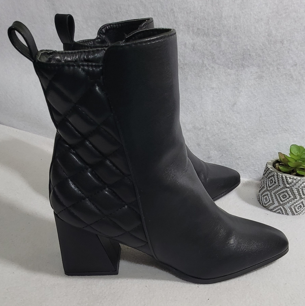 Jessica Carlyle Kena Quilted Chunky Square Heel Pointed Toe Ankle Boots 8.5 - Picture 13 of 15